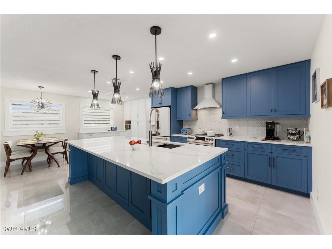 1035 El Valle Avenue Fort Myers FL 33919 225012477 image1