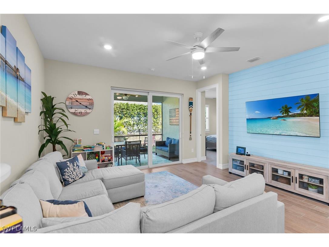 1035 Enbrook Loop Naples FL 34114 226005577 image9