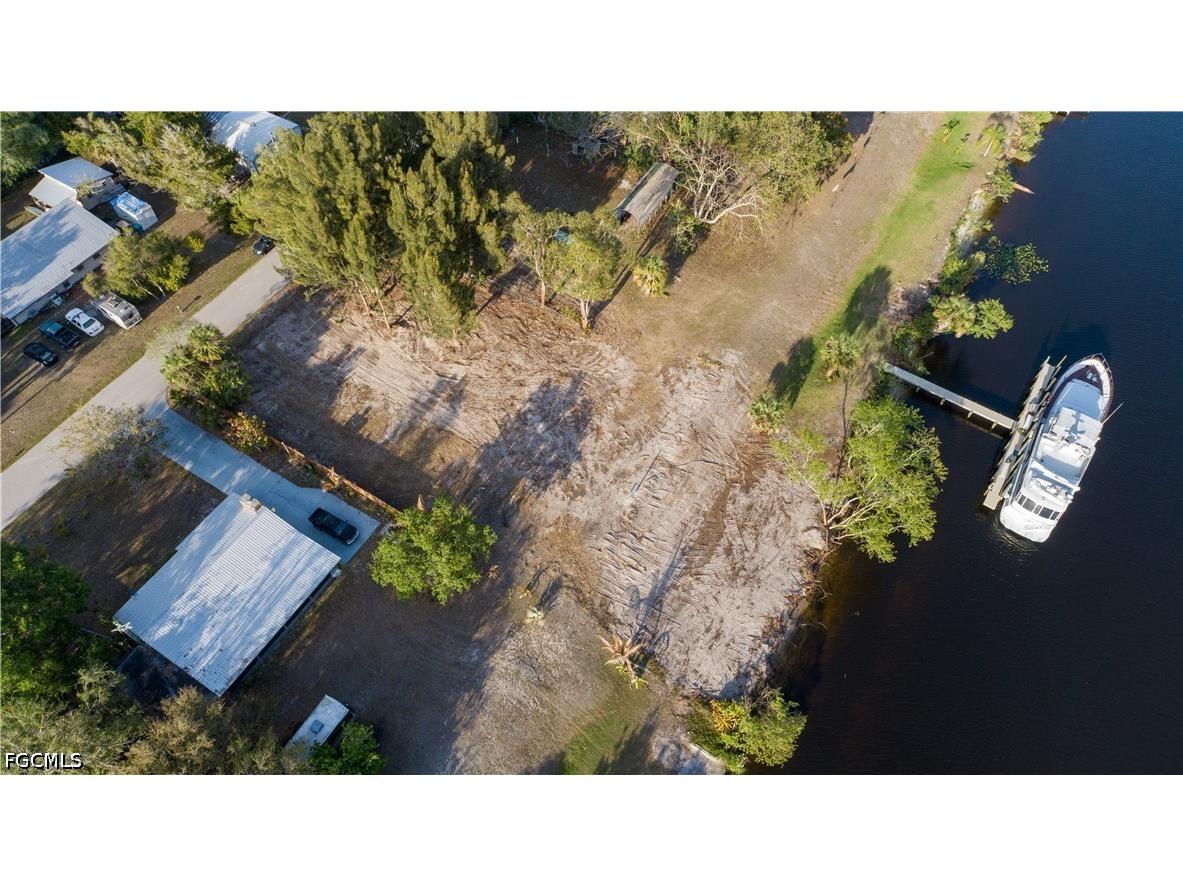 1035 W Anchor Lane Moore Haven FL 33471 2026014670 image10