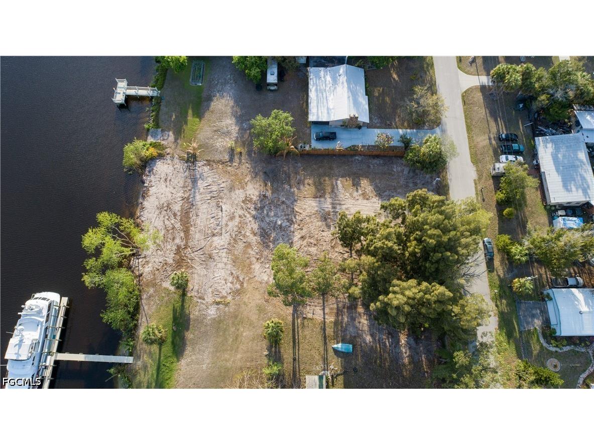 1035 W Anchor Lane Moore Haven FL 33471 2026014670 image12