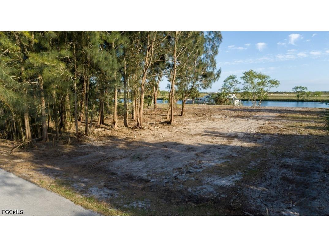 1035 W Anchor Lane Moore Haven FL 33471 2026014670 image5
