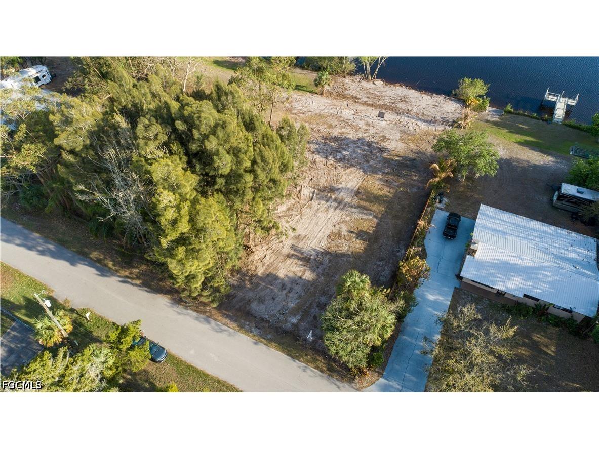 1035 W Anchor Lane Moore Haven FL 33471 2026014670 image9