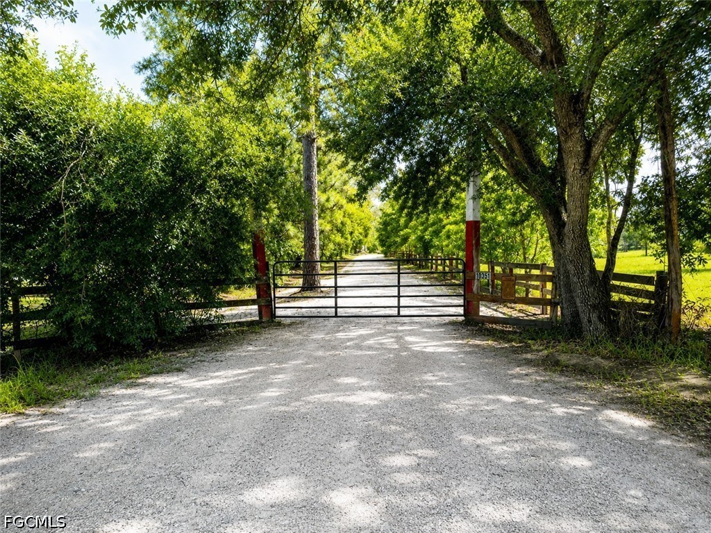 10351 Deal Road North Fort Myers FL 33917 2026021943 image1