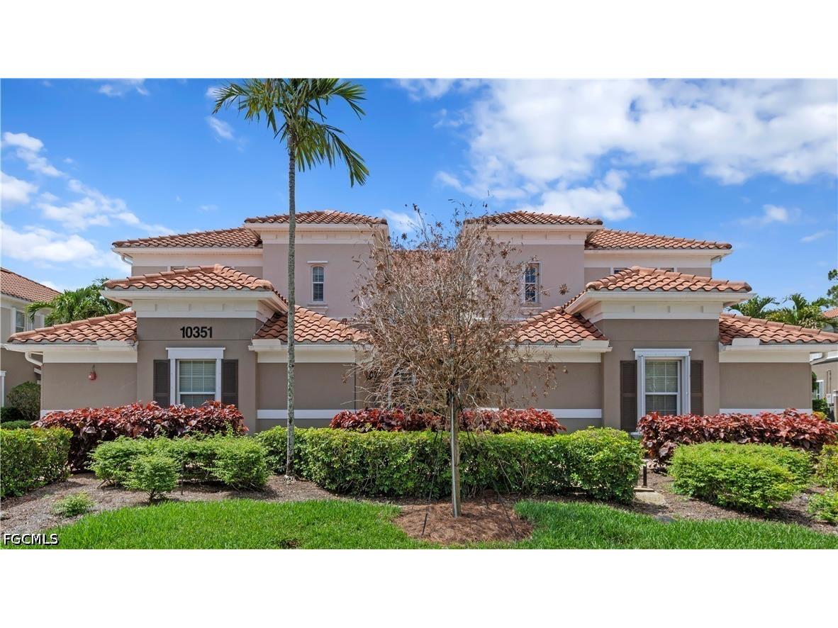 10351 Glastonbury Circle #201 Fort Myers FL 33913 2026023869 image1