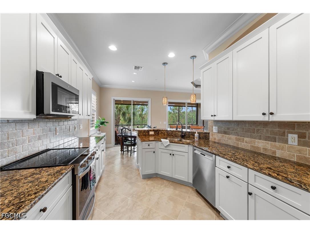 10351 Glastonbury Circle #201 Fort Myers FL 33913 2026023869 image9