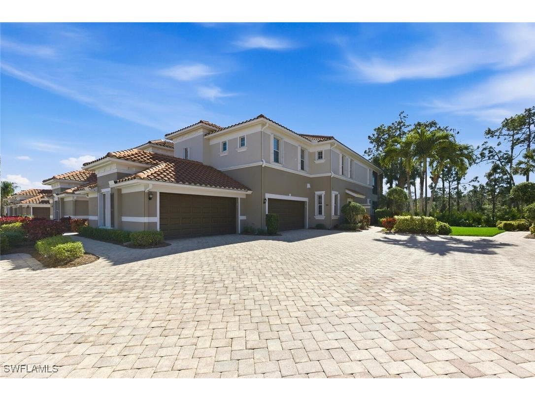 10351 Glastonbury Circle #202 Fort Myers FL 33913 226002553 image2