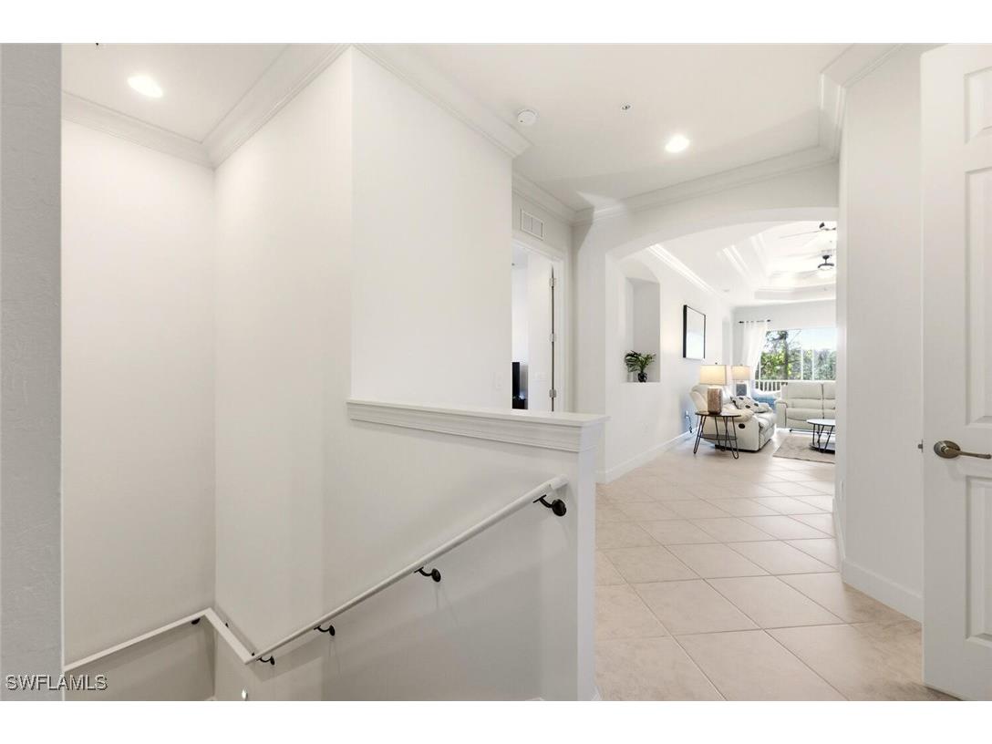 10351 Glastonbury Circle #202 Fort Myers FL 33913 226002553 image4
