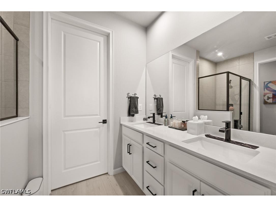 10353 Bonavie Cove Drive Fort Myers FL 33966 226016818 image28