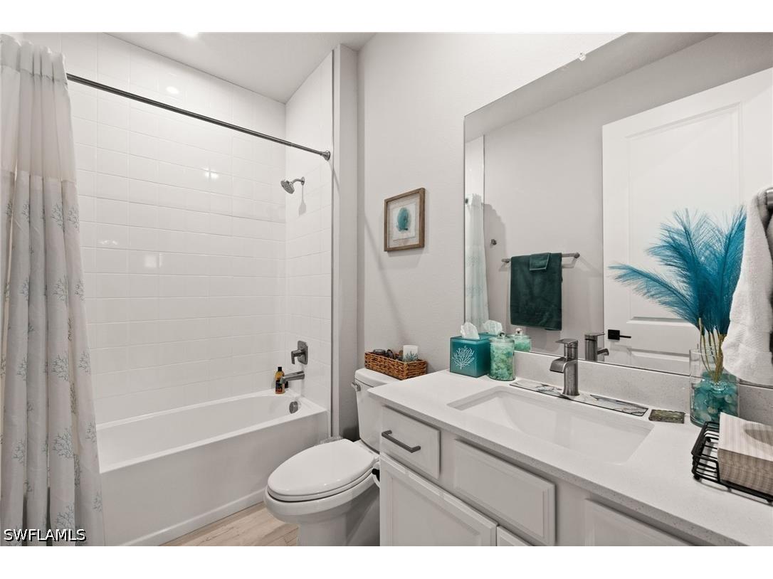 10353 Bonavie Cove Drive Fort Myers FL 33966 226016818 image35