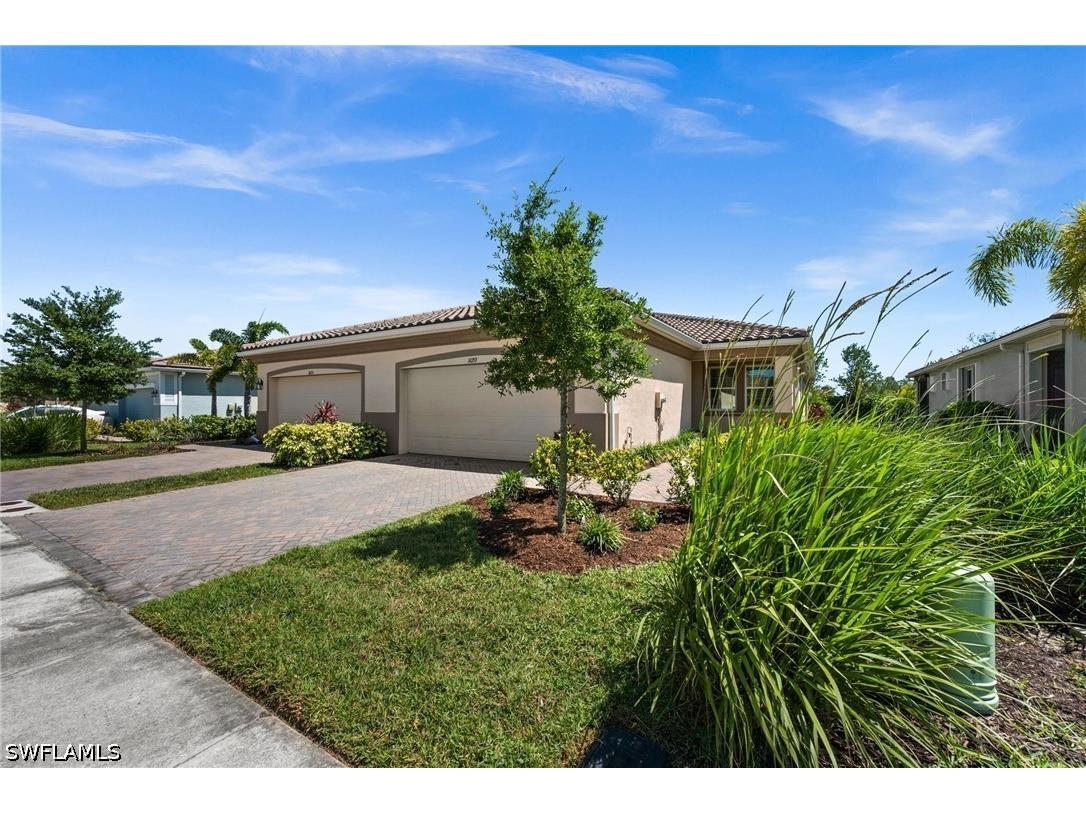 10353 Bonavie Cove Drive Fort Myers FL 33966 226016818 image7