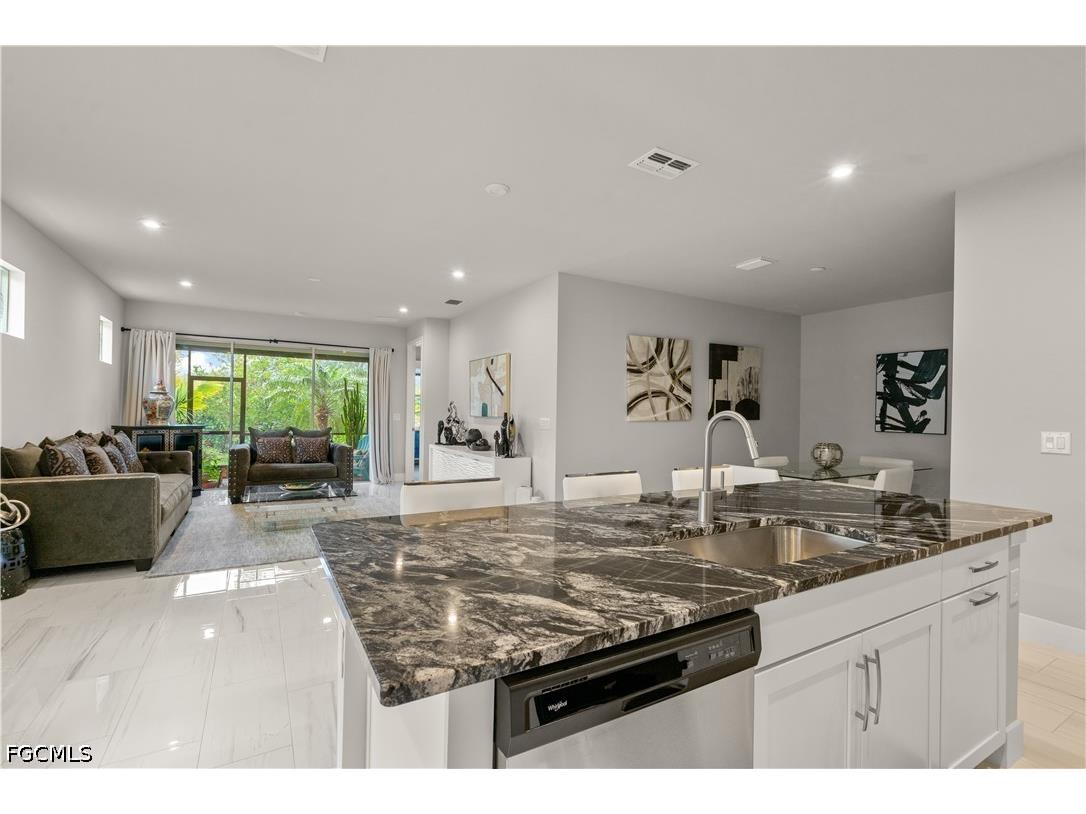 10355 Bonavie Cove Drive Fort Myers FL 33966 2026018526 image10
