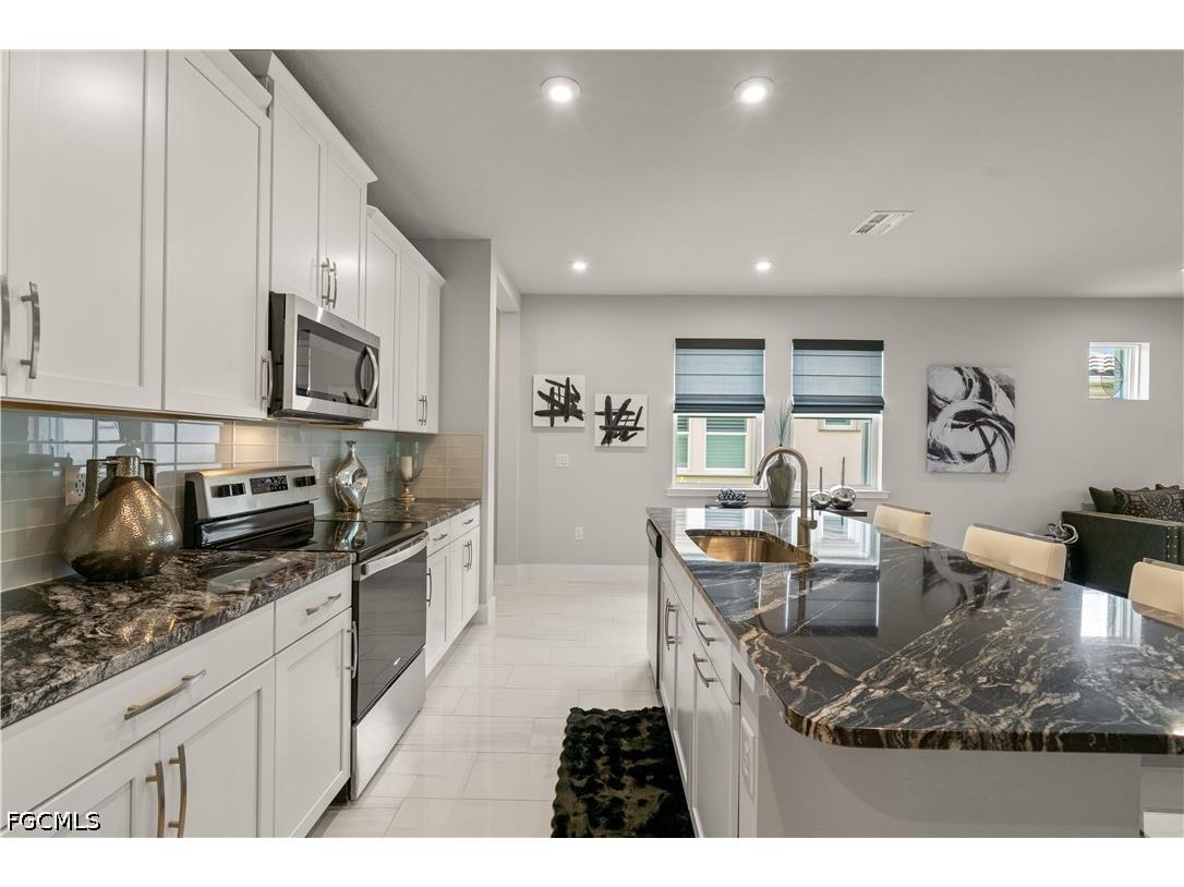 10355 Bonavie Cove Drive Fort Myers FL 33966 2026018526 image11