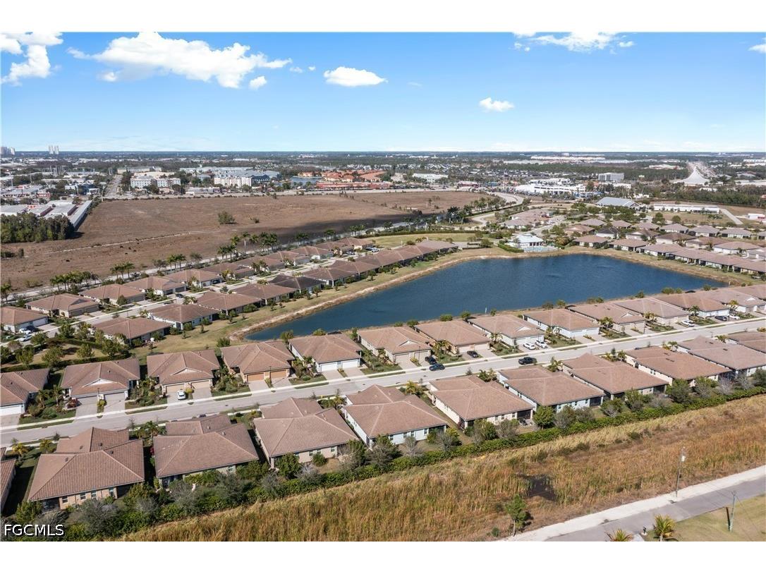 10355 Bonavie Cove Drive Fort Myers FL 33966 2026018526 image33