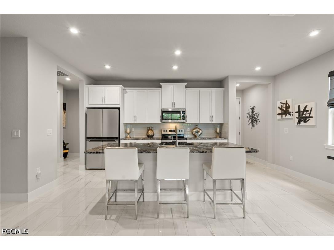 10355 Bonavie Cove Drive Fort Myers FL 33966 2026018526 image6