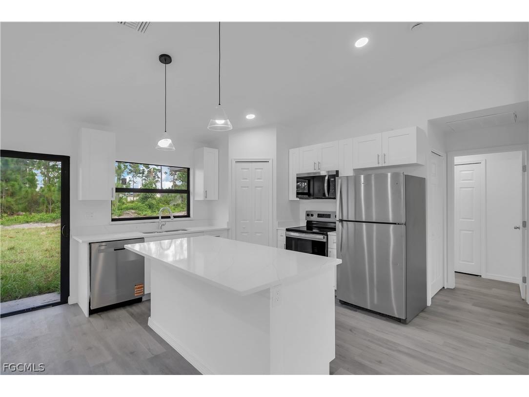 1036 Cresthaven Street Lehigh Acres FL 33974 2026013586 image8