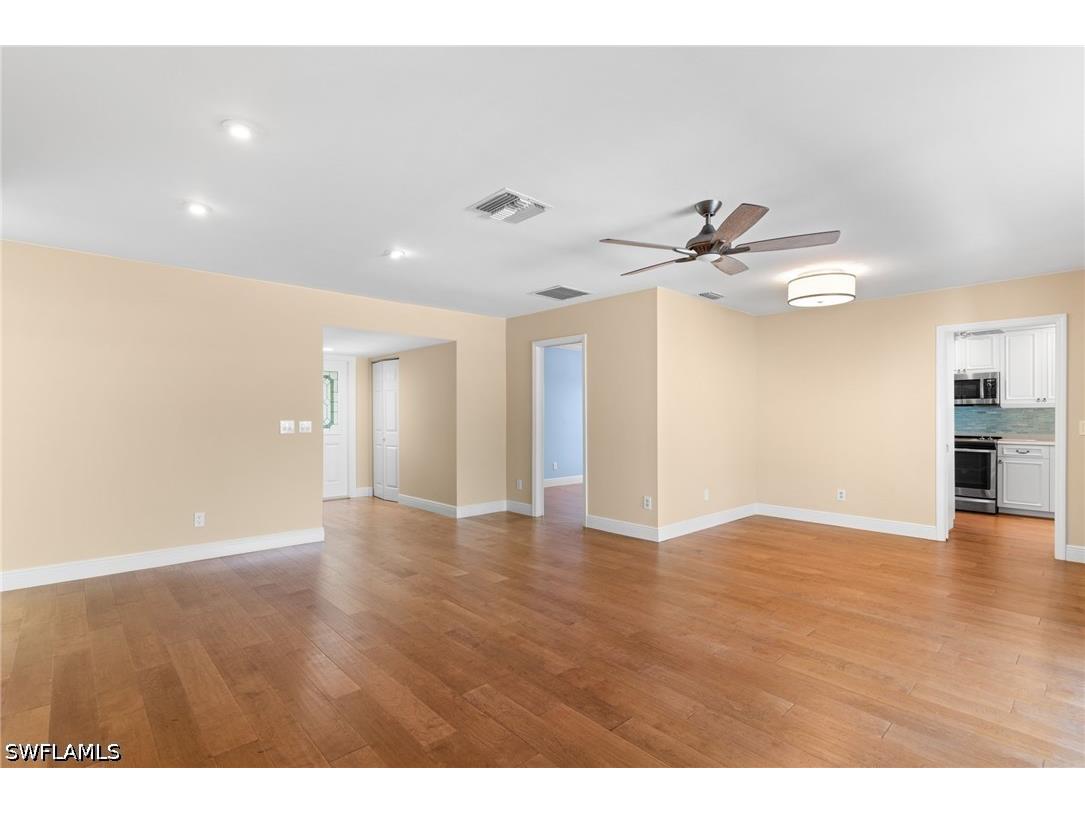 1036 Lake Shore Court Naples FL 34103 226016417 image11