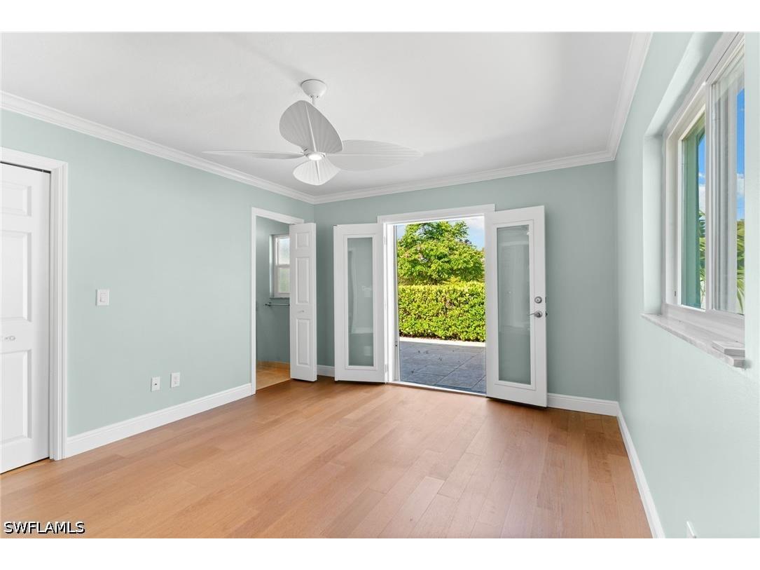 1036 Lake Shore Court Naples FL 34103 226016417 image16