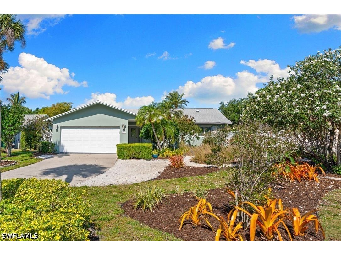 1036 Lake Shore Court Naples FL 34103 226016417 image2