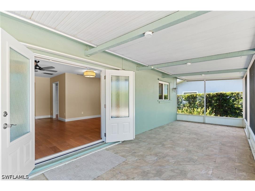 1036 Lake Shore Court Naples FL 34103 226016417 image28