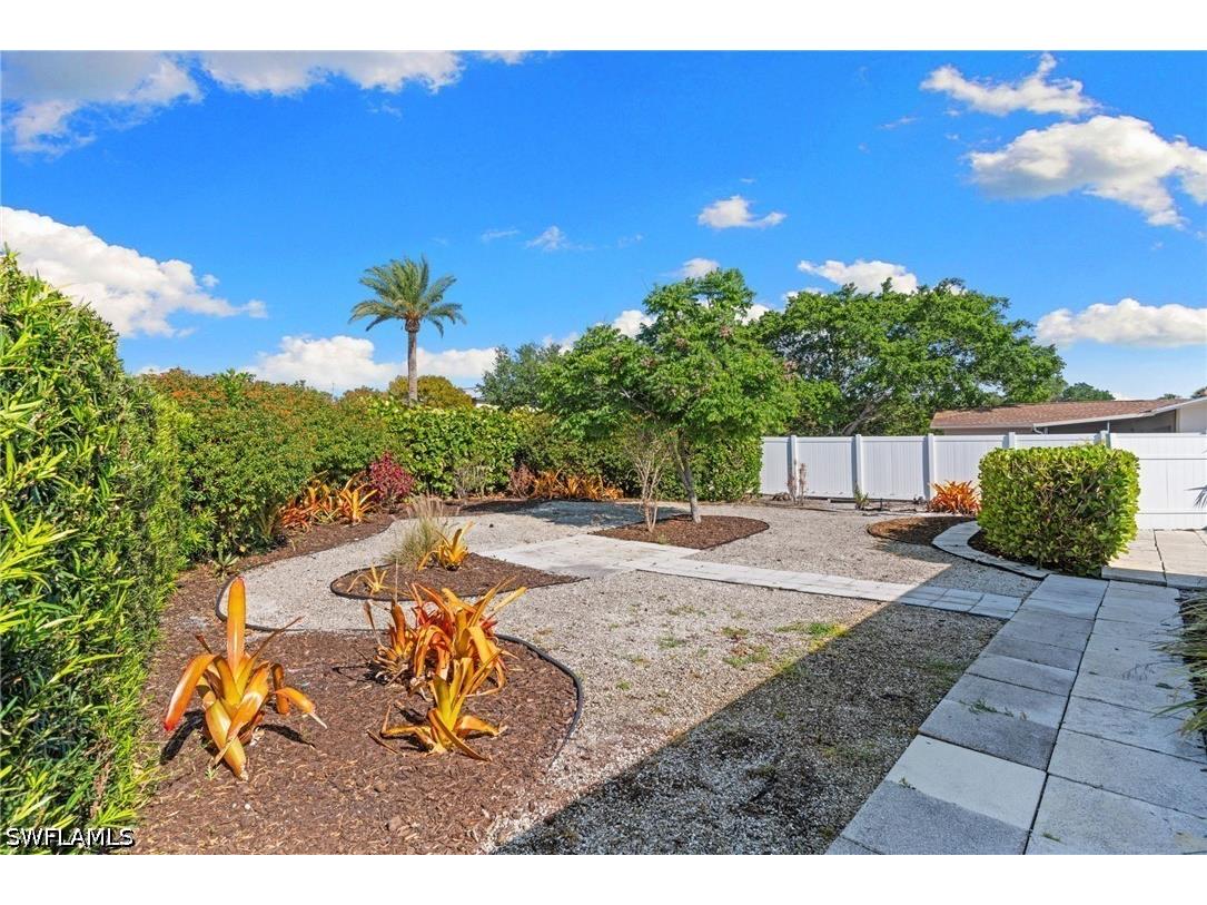 1036 Lake Shore Court Naples FL 34103 226016417 image29