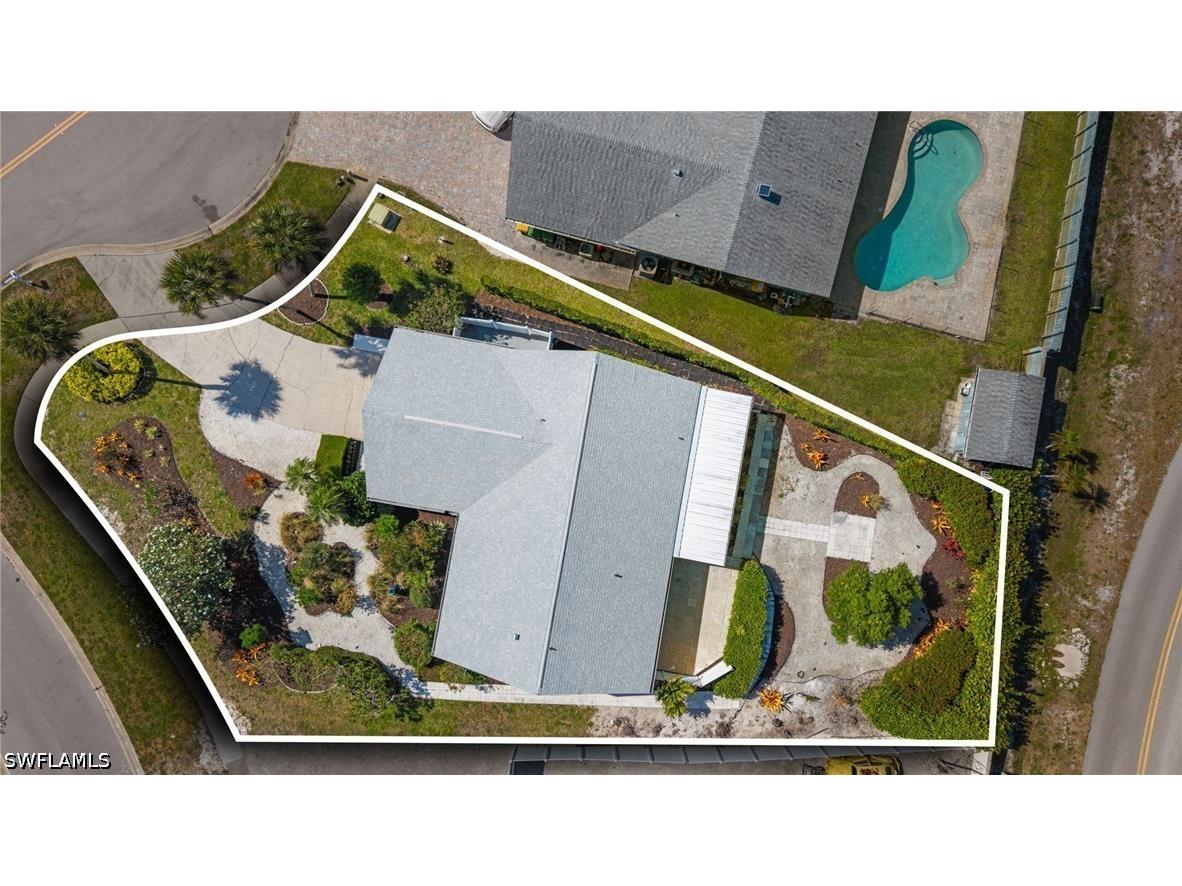 1036 Lake Shore Court Naples FL 34103 226016417 image3