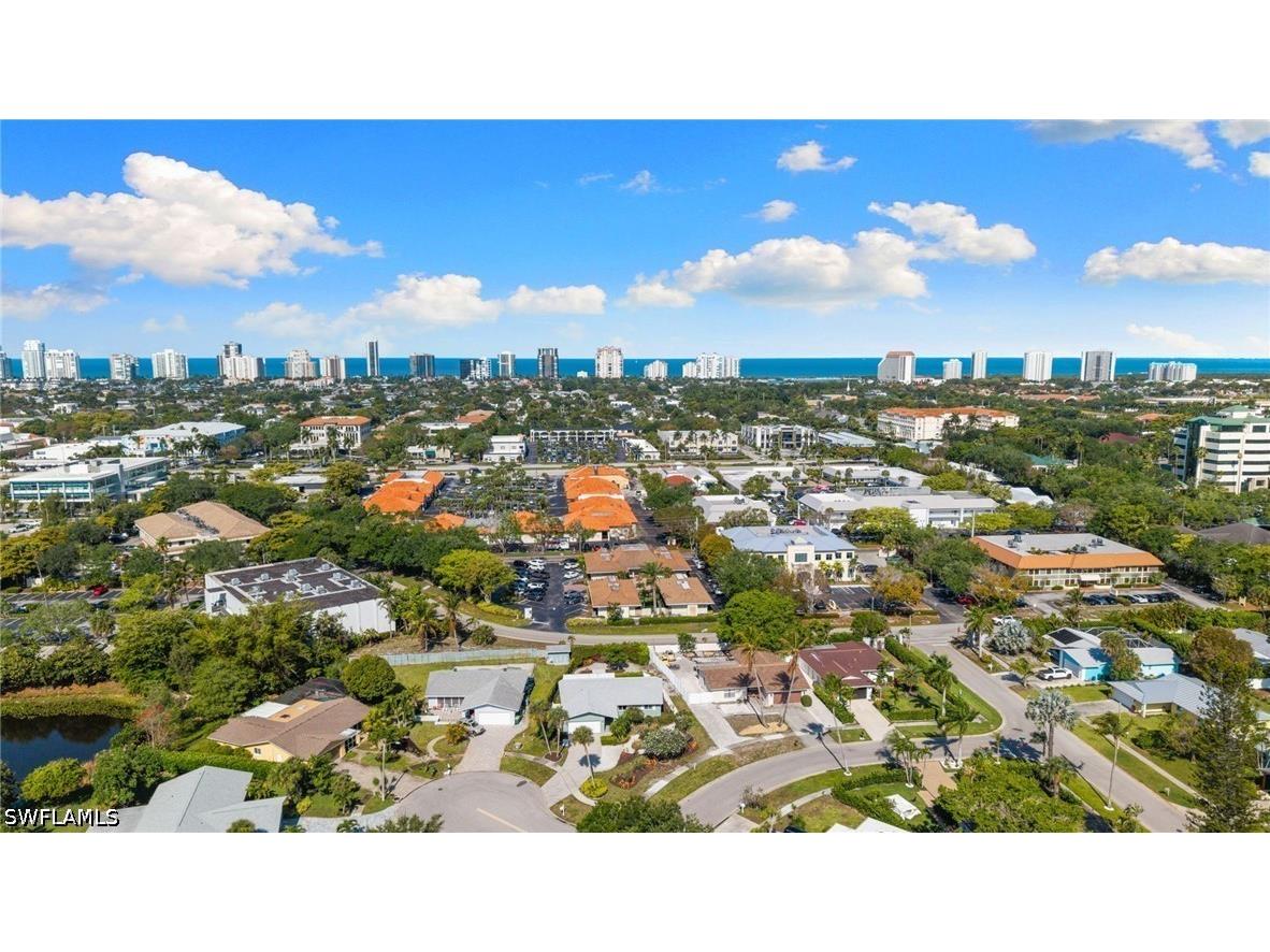 1036 Lake Shore Court Naples FL 34103 226016417 image32