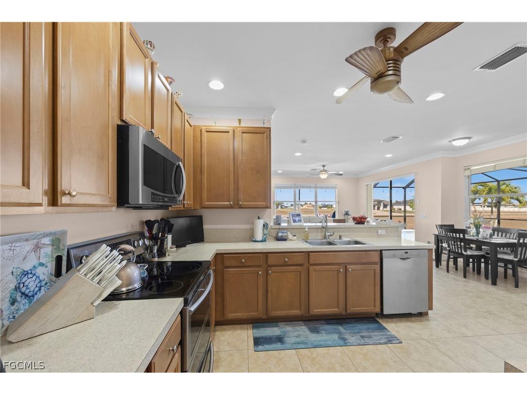1036 NW 33rd Avenue Cape Coral FL 33993 2026007887 image16