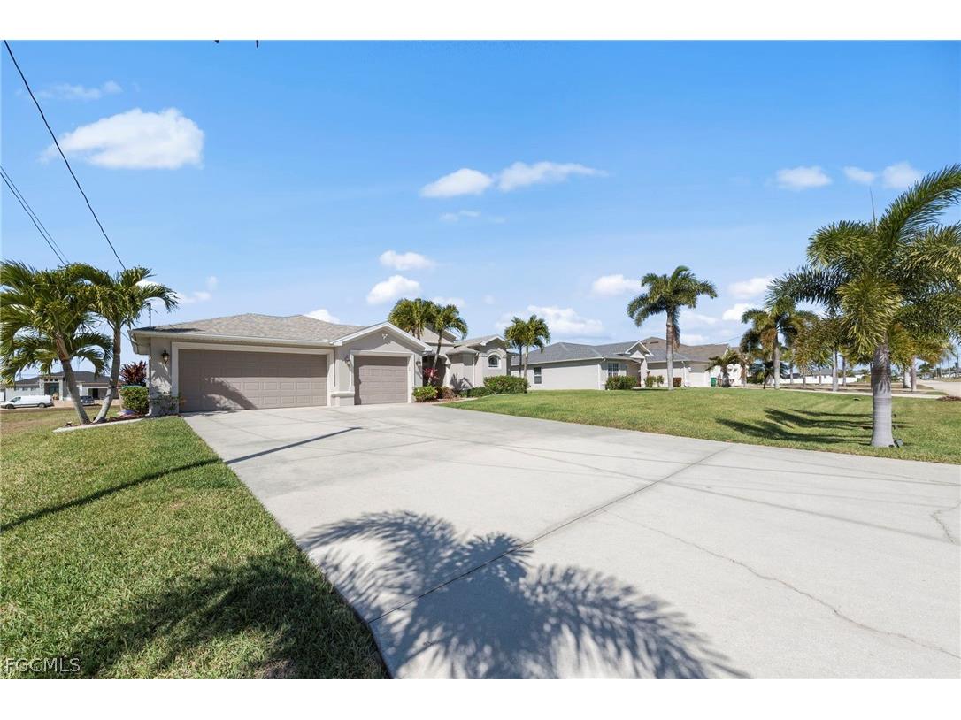 1036 NW 33rd Avenue Cape Coral FL 33993 2026007887 image43