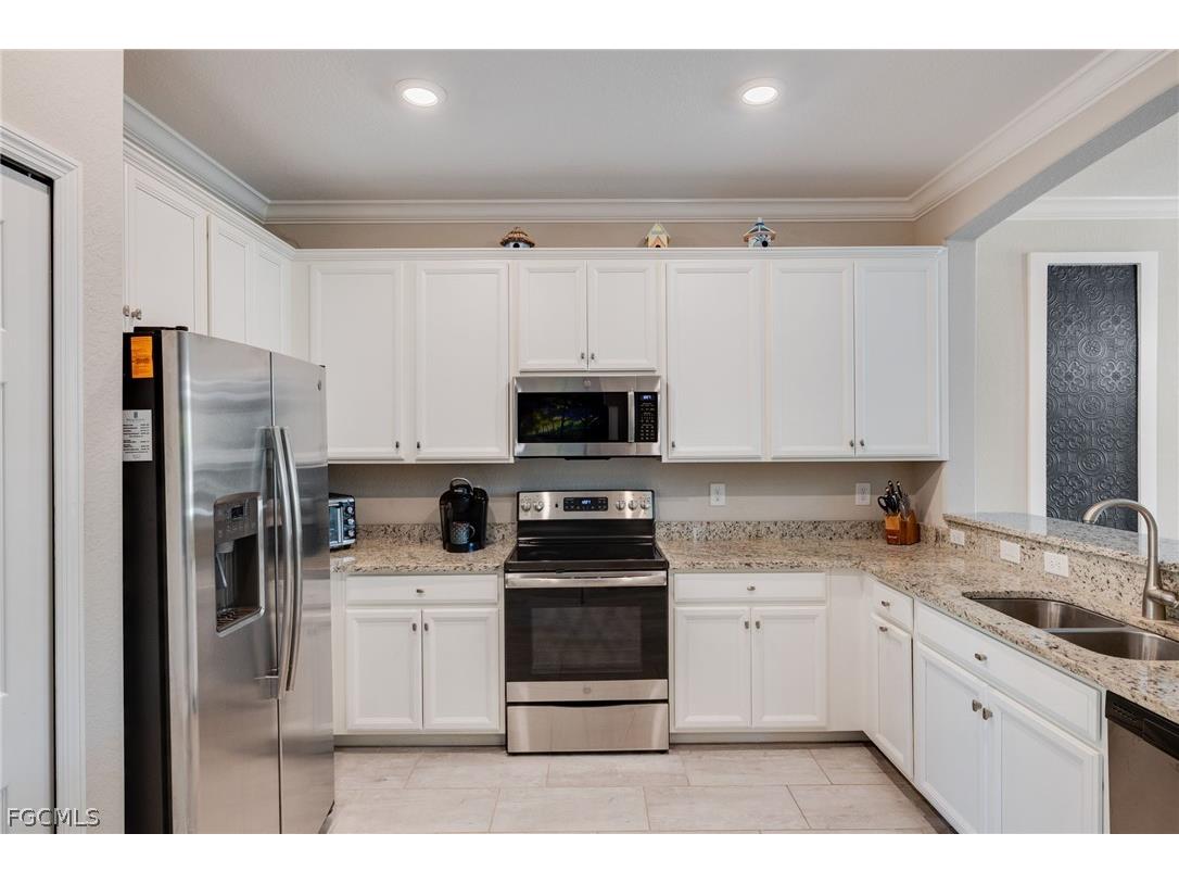 10360 Prato Drive Fort Myers FL 33913 2026007534 image5