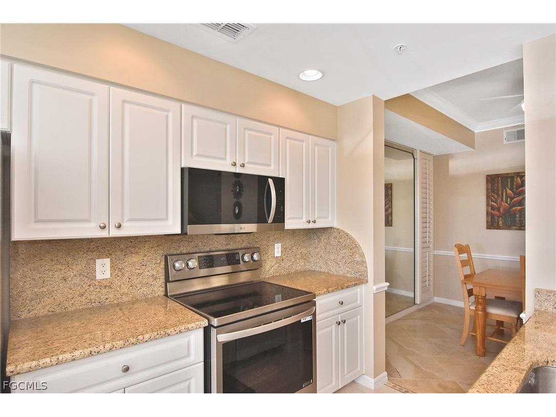 10361 Butterfly Palm Drive #723 Fort Myers FL 33966 2026006513 image16