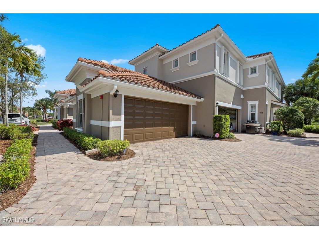 10361 Glastonbury Circle #202 Fort Myers FL 33913 225017792 image1