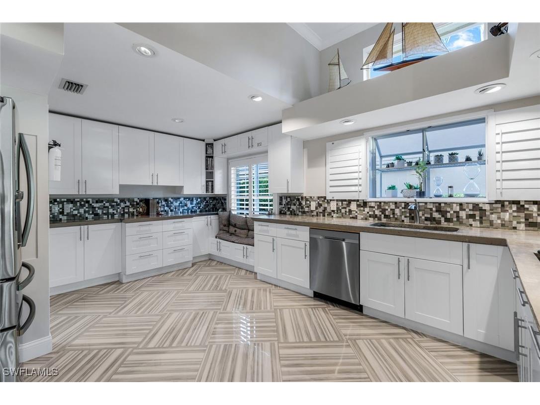 10366 Quail Crown Drive Naples FL 34119 225072588 image8