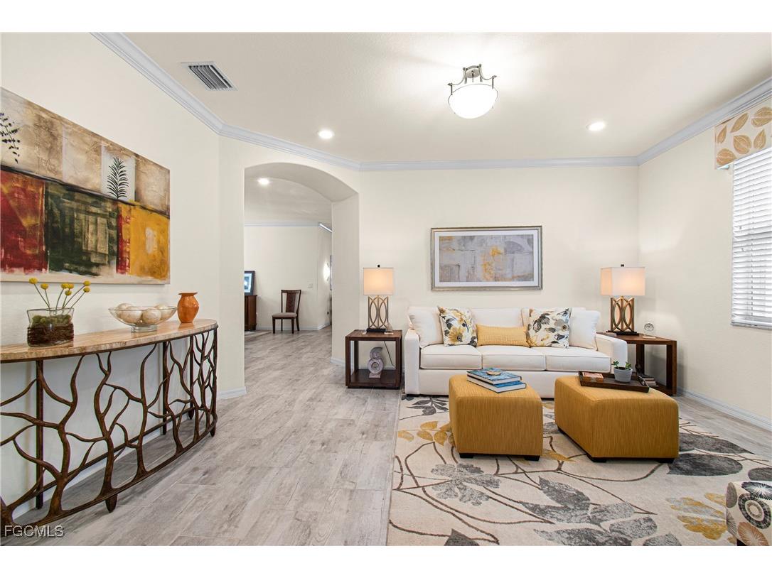 10369 Prato Drive Fort Myers FL 33913 2025020747 image15