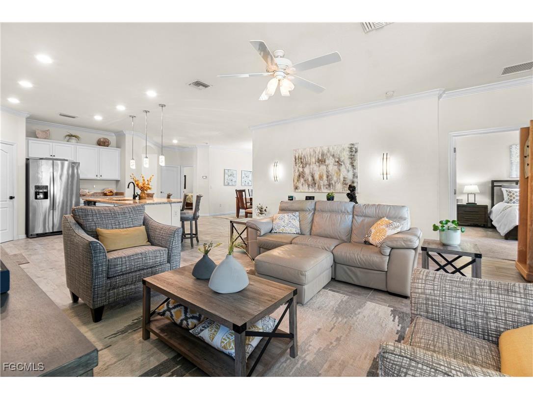 10369 Prato Drive Fort Myers FL 33913 2025020747 image28