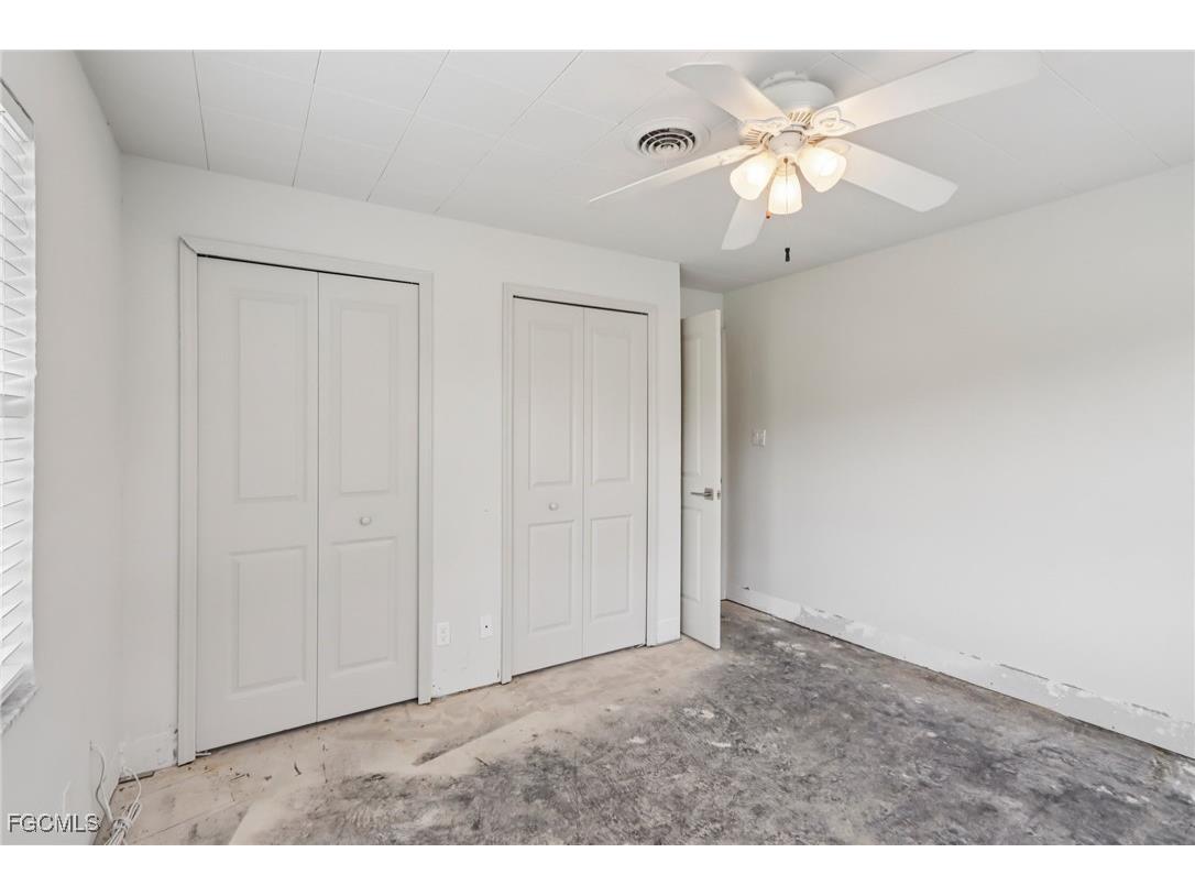1037 Ione Drive Fort Myers FL 33919 2025011037 image27