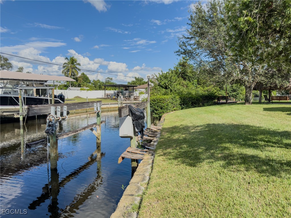 1037 Ione Drive Fort Myers FL 33919 2025011037 image34