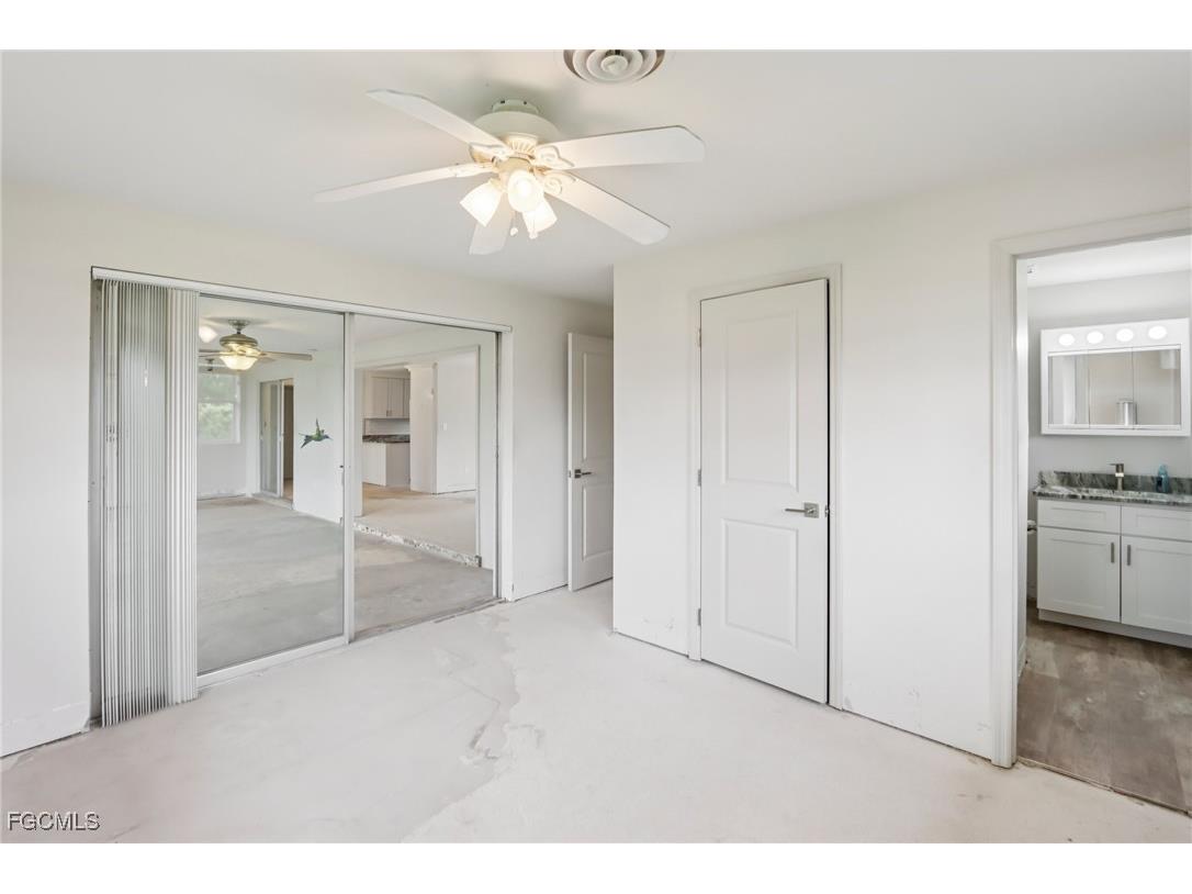 1037 Ione Drive Fort Myers FL 33919 2025011037 image7