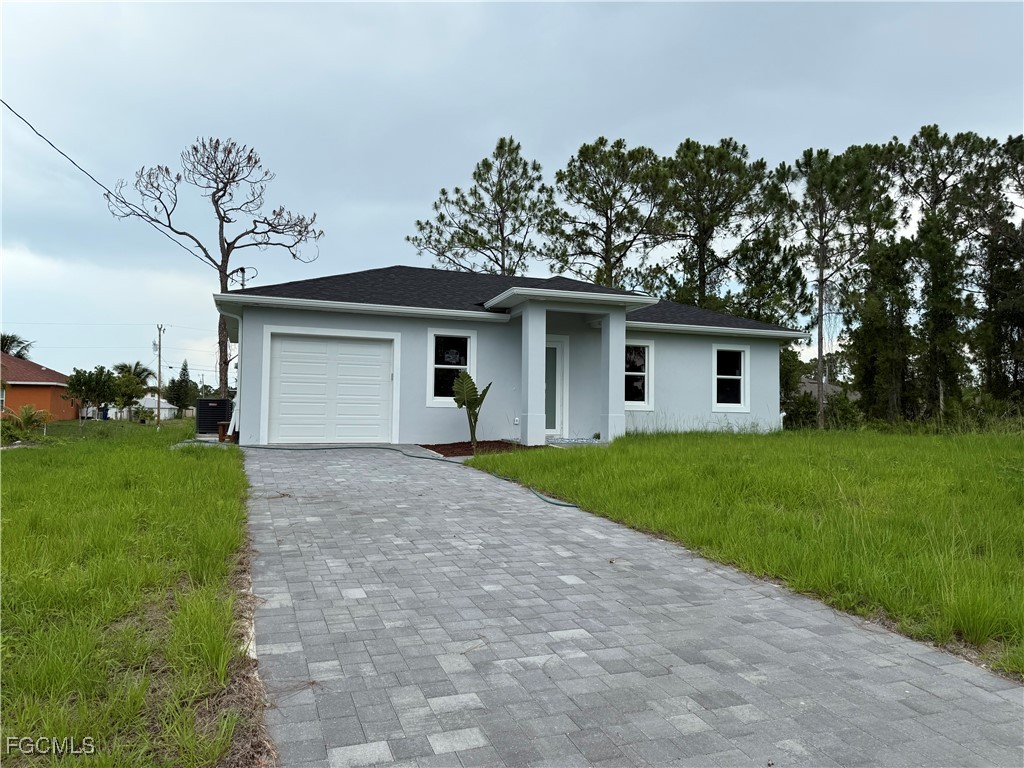 1037 Macy Street E Lehigh Acres FL 33974 2025008206 image1