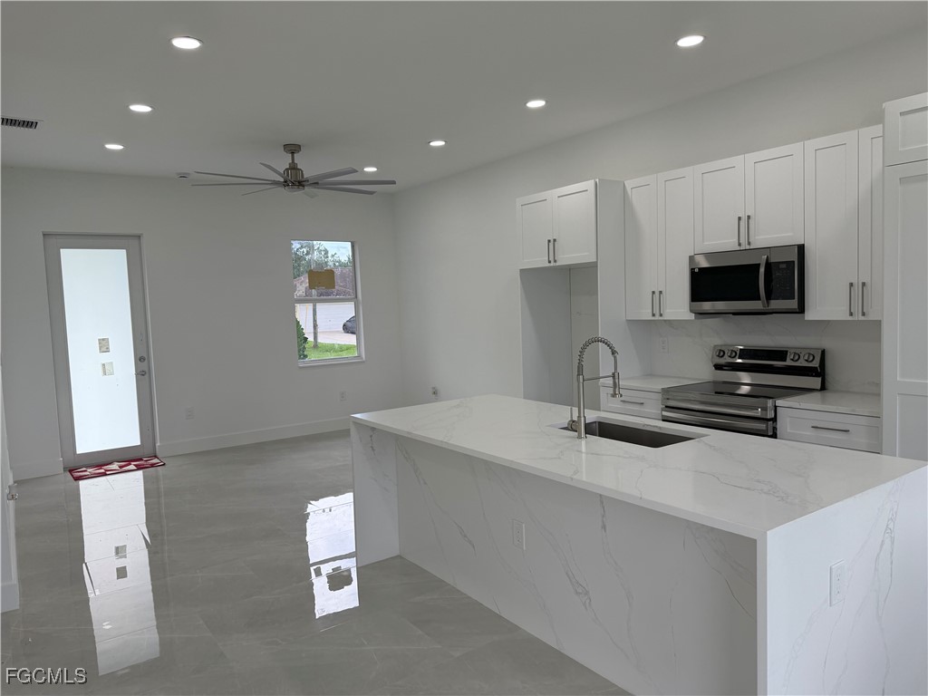 1037 Macy Street E Lehigh Acres FL 33974 2025008206 image4