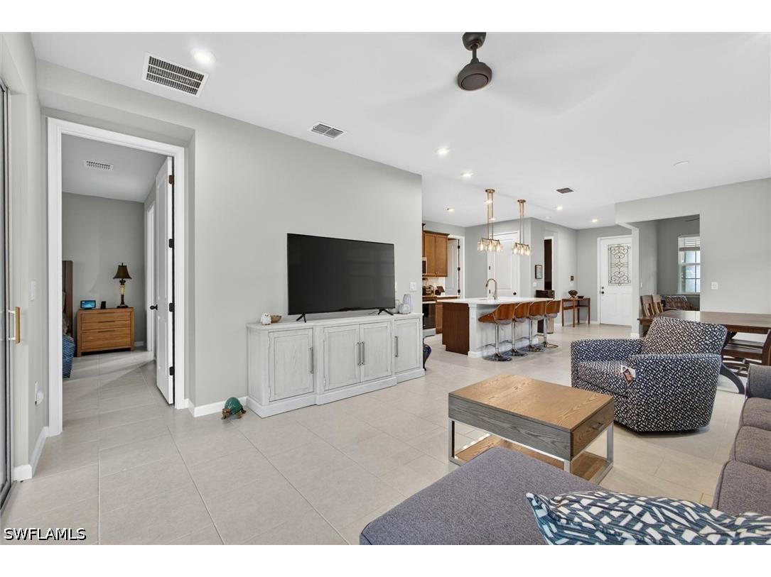 10371 Bonavie Cove Drive Fort Myers FL 33966 226014307 image8