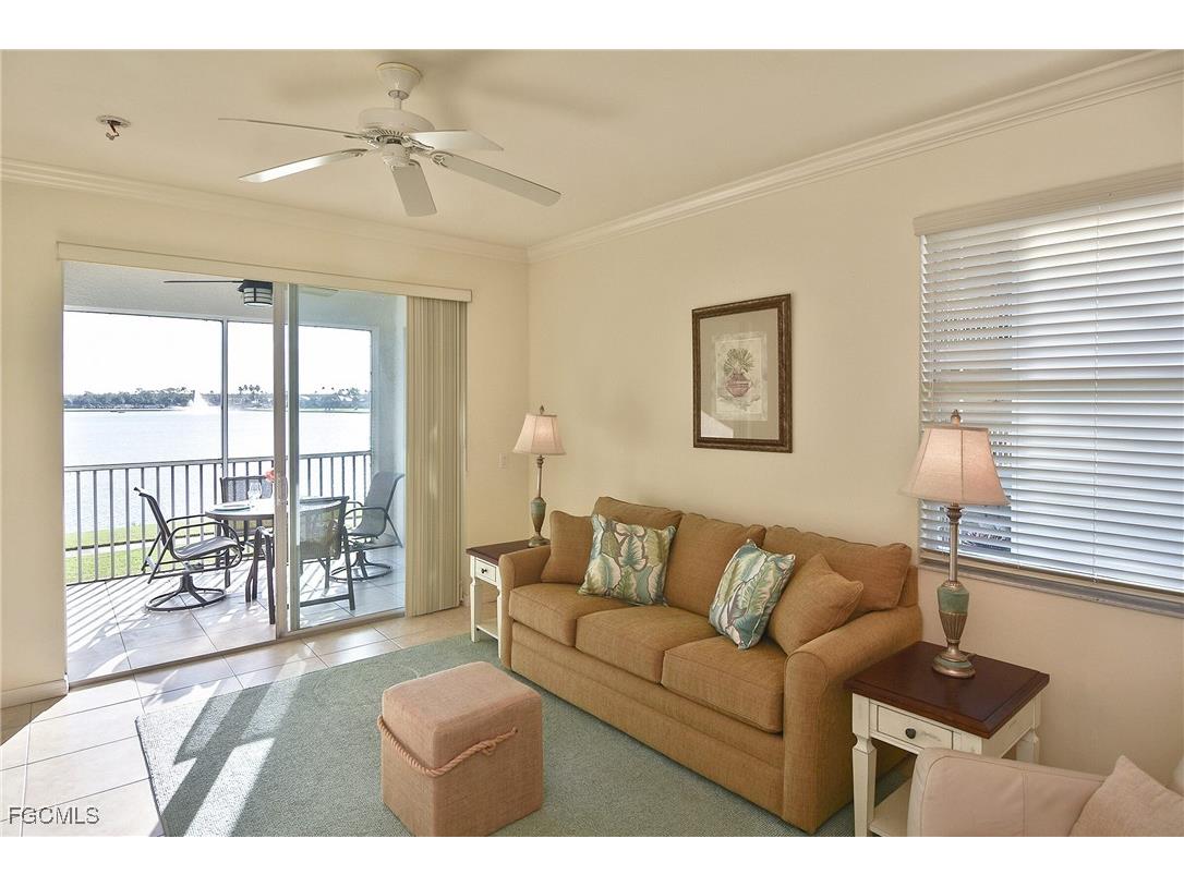 10371 Butterfly Palm Drive #828 Fort Myers FL 33966 2025016787 image1