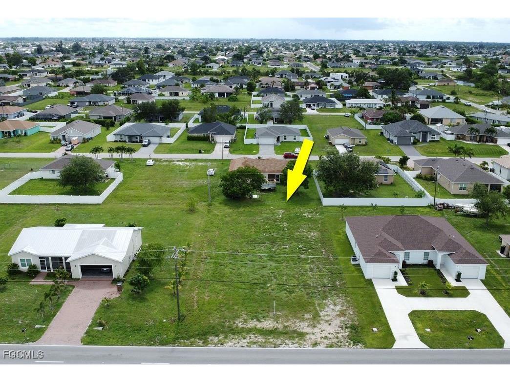 1038 Andalusia Boulevard Cape Coral FL 33909 2025002245 image1