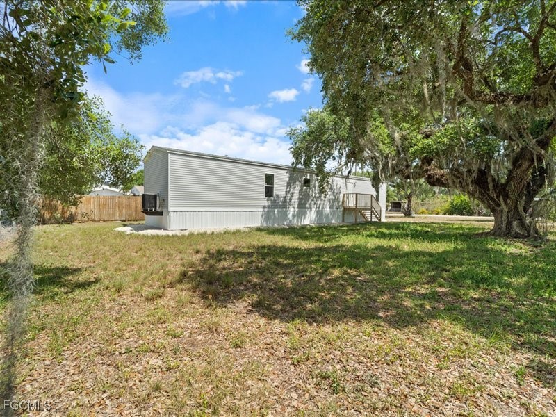 1038 Canopy Lane Moore Haven FL 33471 2025016417 image1