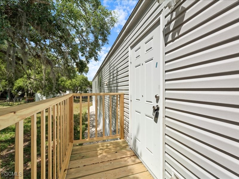 1038 Canopy Lane Moore Haven FL 33471 2025016417 image5