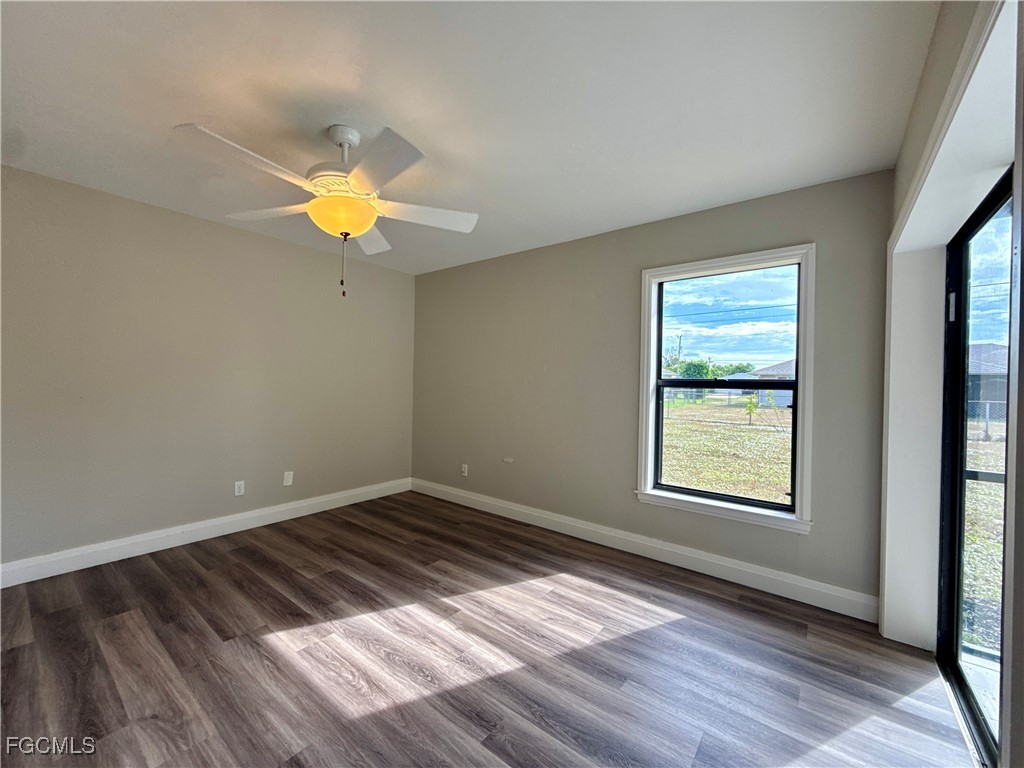 1038 NE Van Loon Terrace Cape Coral FL 33909 2025023668 image8