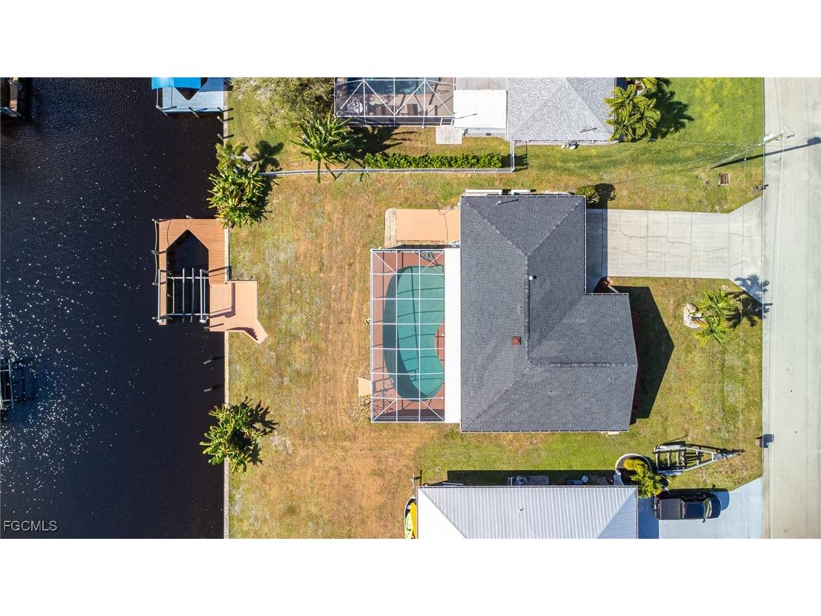 1038 SE 30th Street Cape Coral FL 33904 2025022718 image2
