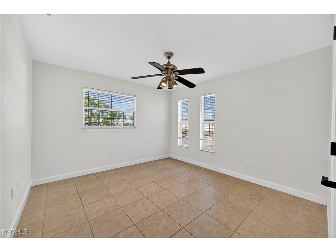 1038 SE 30th Street Cape Coral FL 33904 2025022718 image22
