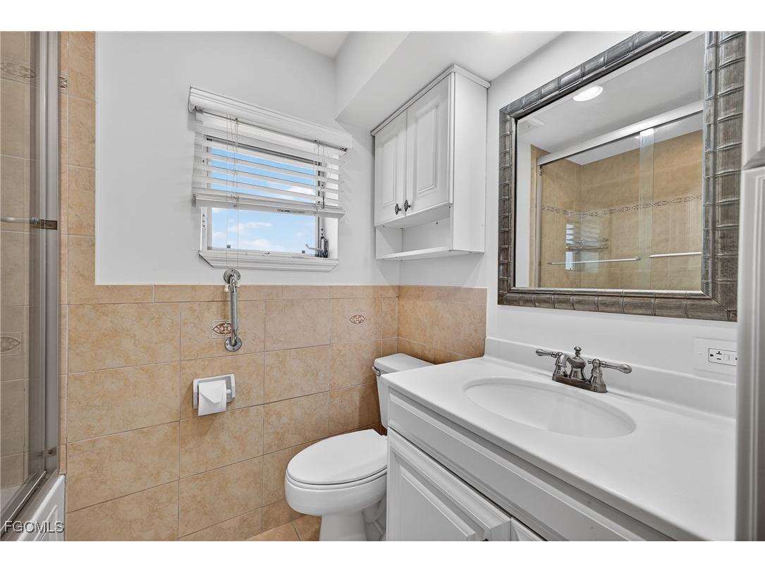 1038 SE 30th Street Cape Coral FL 33904 2025022718 image25