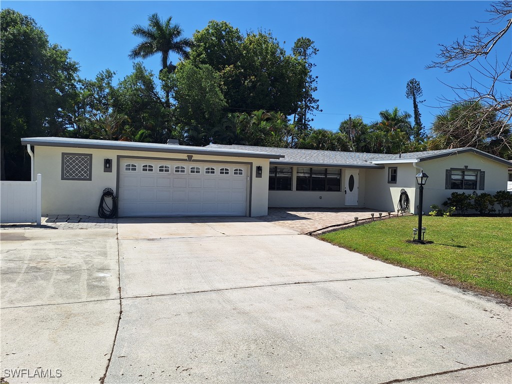1038 Sumica Drive Fort Myers FL 33919 225037937 image1