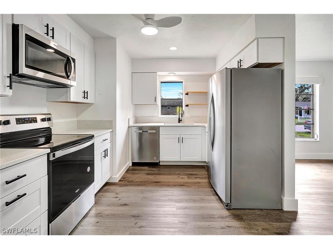10380 W Terry Street Bonita Springs FL 34135 224028679 image1
